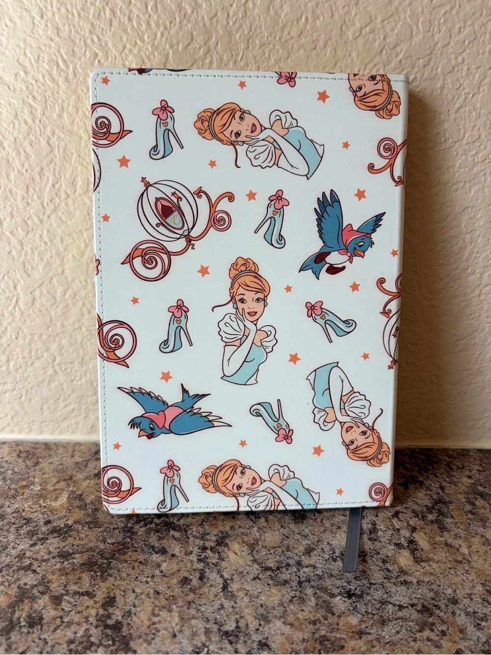 🏰Disney Cinderella-Themed Decorative Journal